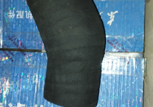 Патрубок SZ804-3-18-103 240100261401