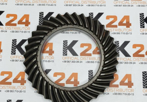 Вал- шестерня кінцевої передачі SK404-37-102  240100165574