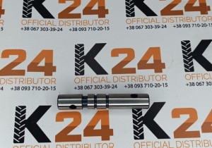 Вісь вилки роздавальної коробки SK244.42.120  240100136539