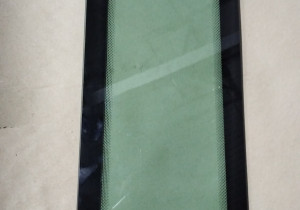Переднє нижнє скло (праве) MEZ704-45-304ZY  240100333283