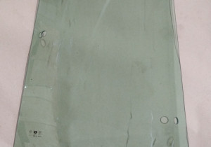 Ліве бокове скло MFZ404-45J-308  240100207097