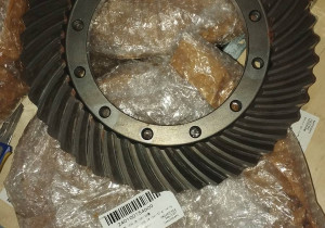 Конічна шестерня заднього  диференціала 1204.38.104-1SZ 240100154609