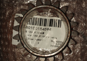 Шестерня заднього ходу ведена 1204.37.132SZ 240100154594