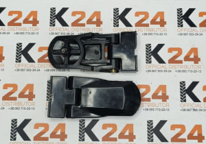 Верхня петля правих  дверей LG1304.45.067SR 240100207005