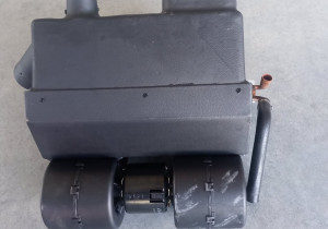 Блок опалення кабіни 4M-U84CF6DIE
